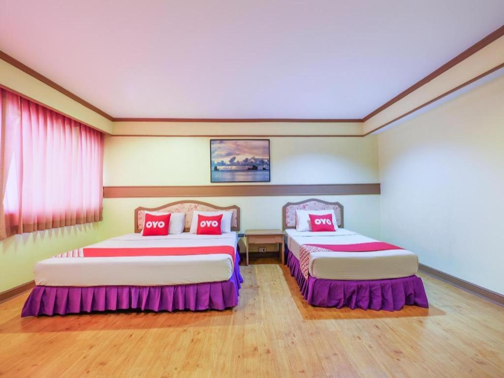 Oyo 565 Trang Hotel Extérieur photo