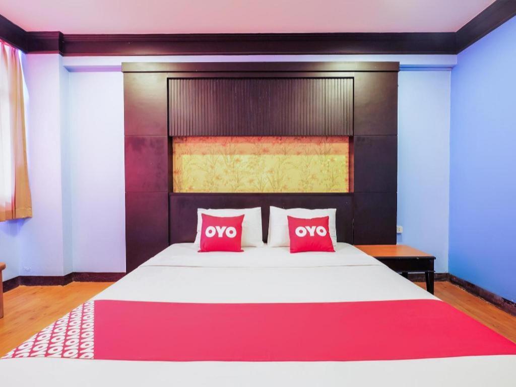 Oyo 565 Trang Hotel Extérieur photo