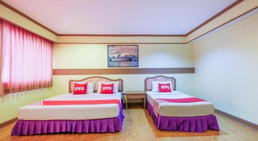 Oyo 565 Trang Hotel Extérieur photo